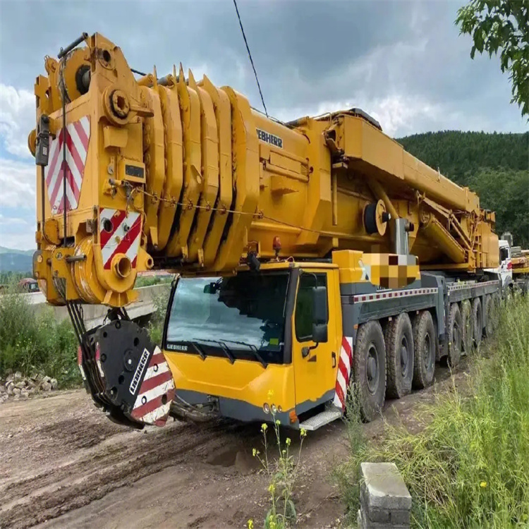 贡井附近100吨吊车出租电话